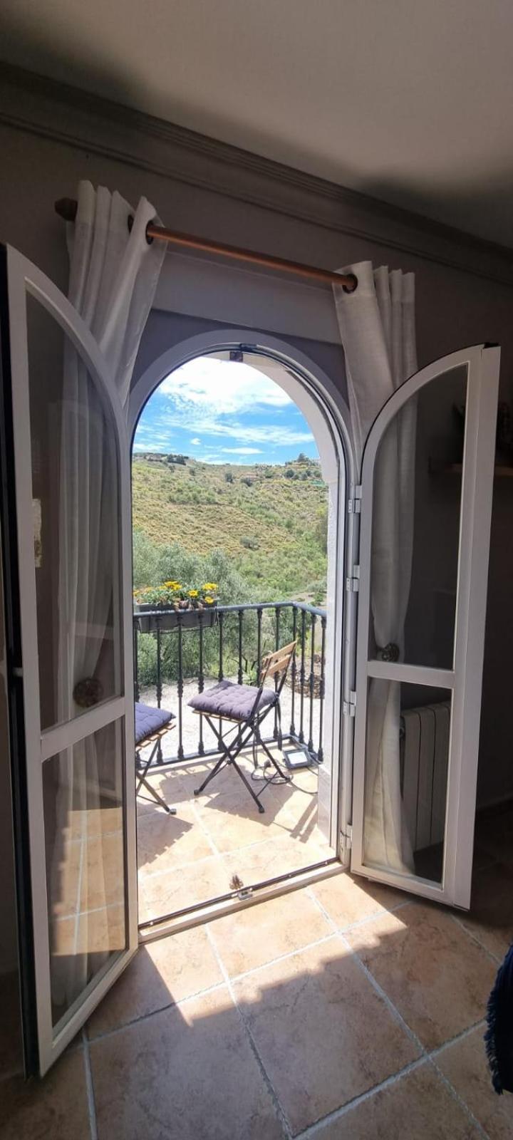 La Vista Vinuela Acomodação com café da manhã Exterior foto