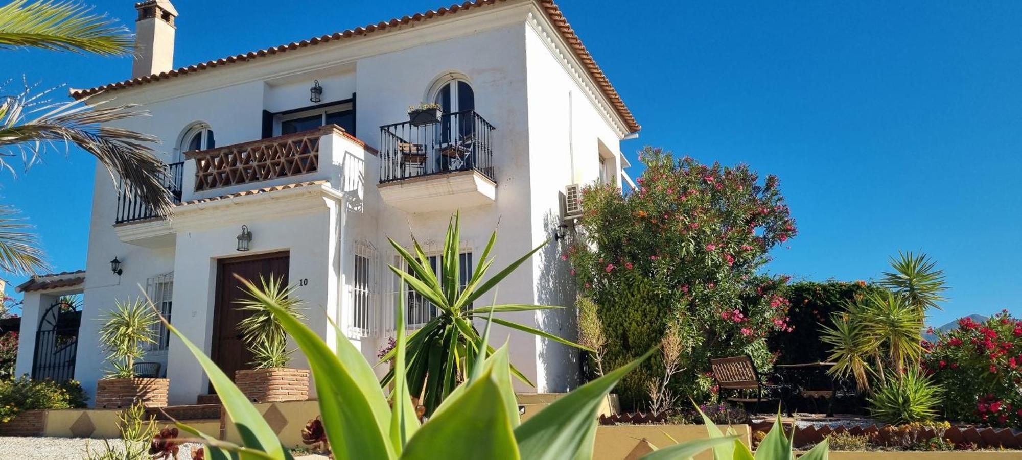La Vista Vinuela Acomodação com café da manhã Exterior foto